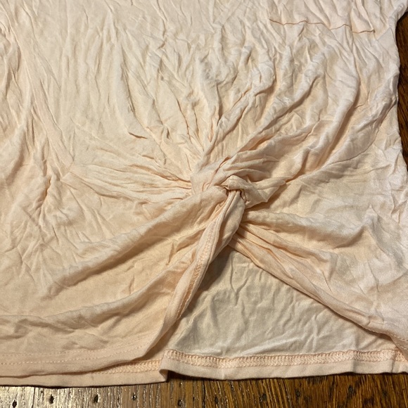 NWOT Venus XS Light Pink Twisted Knot Detail Short Sleeve Shirt - Picture 7 of 7